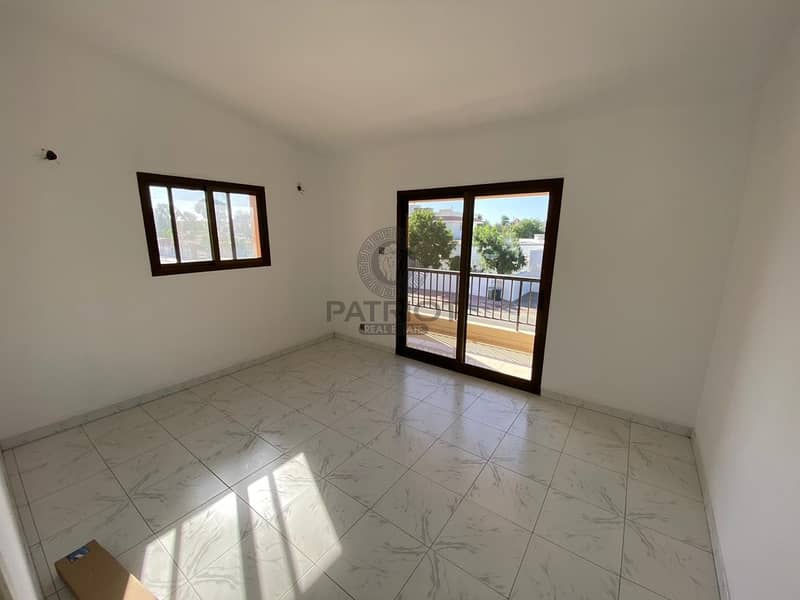 8 REFURBISHED 4BR MAIDS PVT GARDEN SHARED POOL IN JUMEIRAH 3