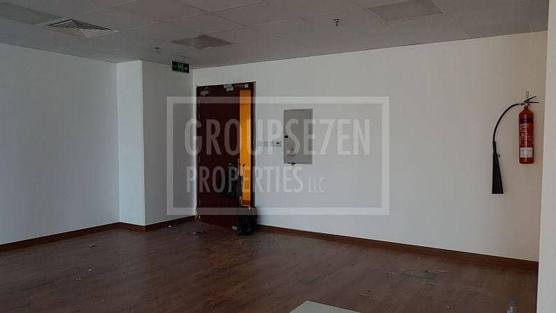 10 Discounted  ready to SELL Fitted Office Canal view
