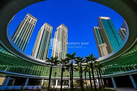 Just Stunning High Floor Apt w/ 4Payment & Free Maintenance! Just Stunning High Floor Apt w/ 4Payment & Free Maintenance!