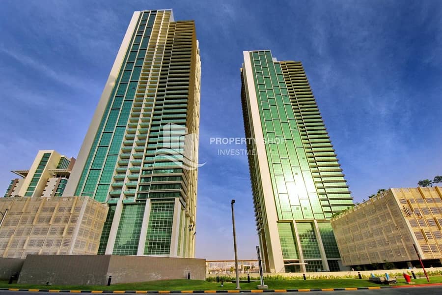 Magnificent Sea View 2BR with Maids Room Magnificent Sea View 2BR with Maids Room