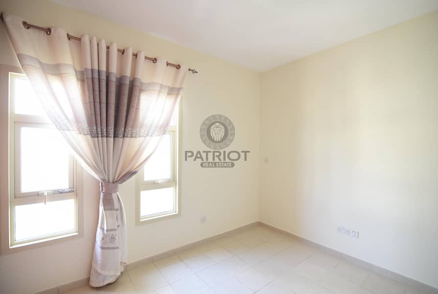 22 2 Bed Plus Study | Clean & Bright | Ready to Move