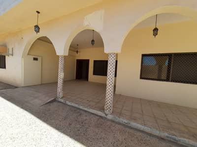 5 BEDROOM VILLA WITH 6 BATHROOM,WITH MAIDROOM FOR RENT 5 BEDROOM VILLA WITH 6 BATHROOM,WITH MAIDROOM FOR RENT