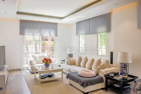 Exclusive! | Independent 3 BR | Facing Park Exclusive! | Independent 3 BR | Facing Park