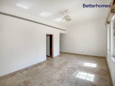 Upgraded| 6 Bedoroms| Full Golf Course View Upgraded| 6 Bedoroms| Full Golf Course View