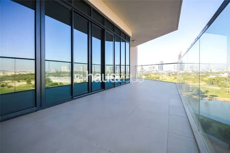 Amazing panormic views | Immaculate | Huge balcony Amazing panormic views | Immaculate | Huge balcony