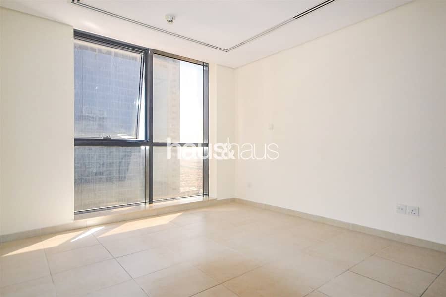 Bright Spacious | Unfurnished 3 BR | High Floor