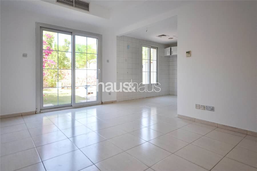 Close to Souk | Open Plan | Available Now