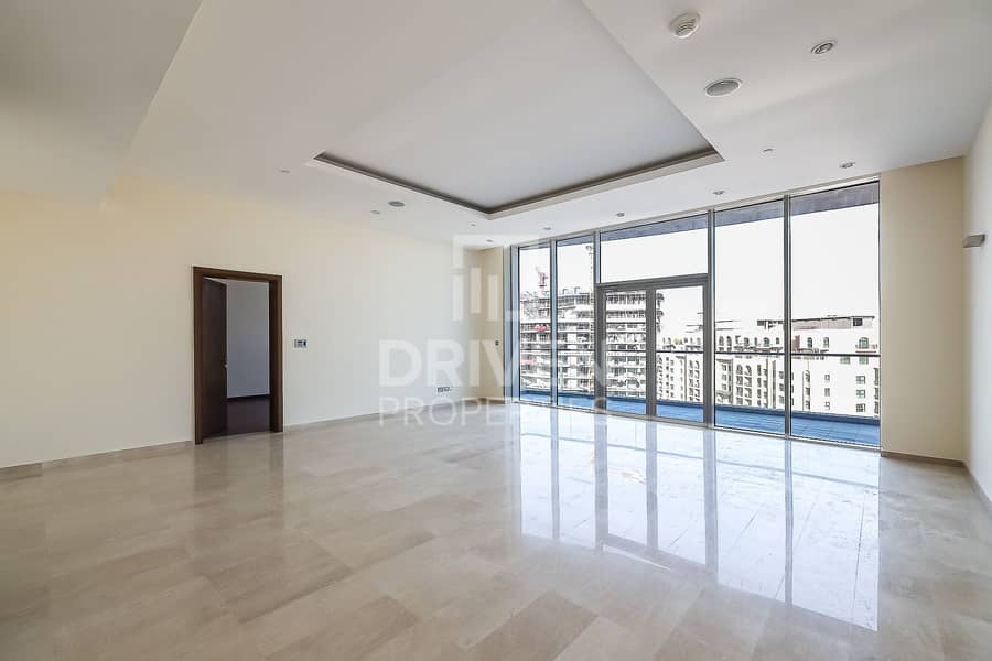 Fully Furnished Apt | Sea and Marina View