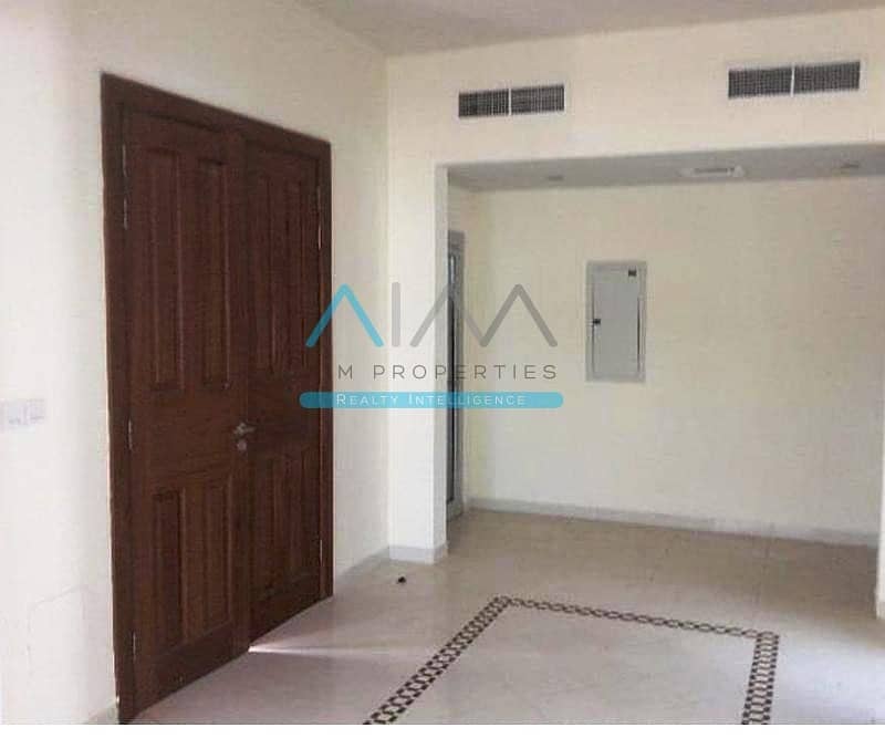 5 SPACIOUS 3BEDROOM WITH MAID ROOM VILLA GATED COMMUNITY