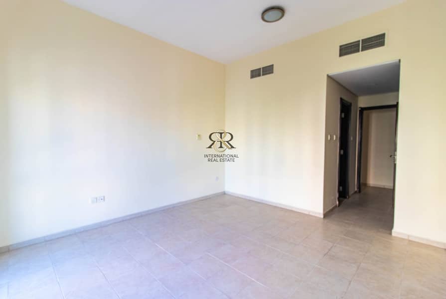 With 360 Video Tour | Spacious 1 Bedroom | Well Maintained With 360 Video Tour | Spacious 1 Bedroom | Well Maintained