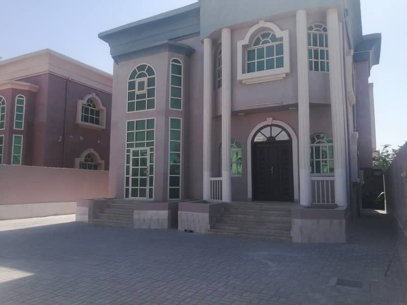 Large area villa at an excellent price in Ajman, close to Sheikh Ammar Street.