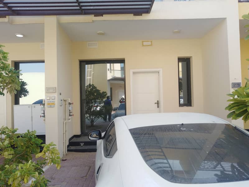 Grab Offer Independent One bedroom town house villas for rent