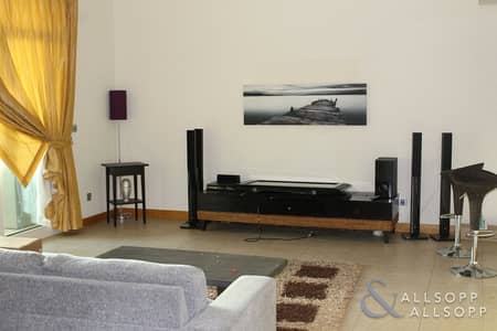 Vacant | Two Beds | Furnished | Low Floor Vacant | Two Beds | Furnished | Low Floor
