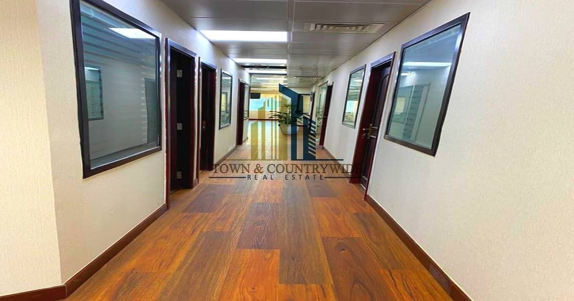 35 Office Spaces for Rent starting 15k @ Hamdan St. Abudhabi