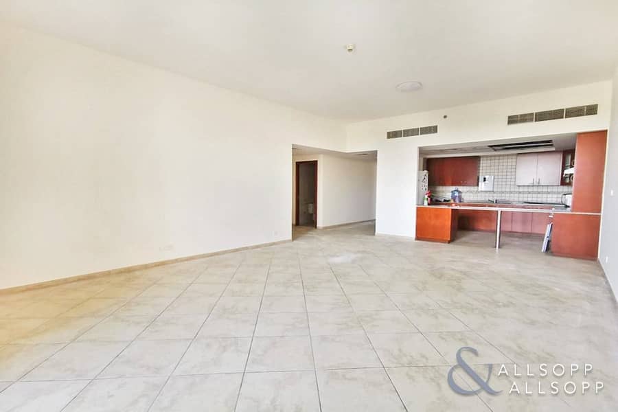 3 Bedrooms | Available Now | Large Unit