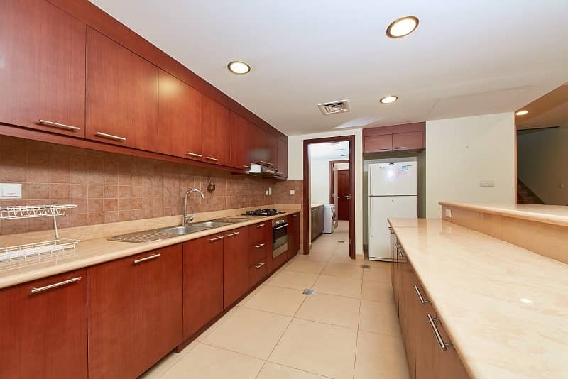 6 Fantastic Space - Family Home - Excellent Amenities