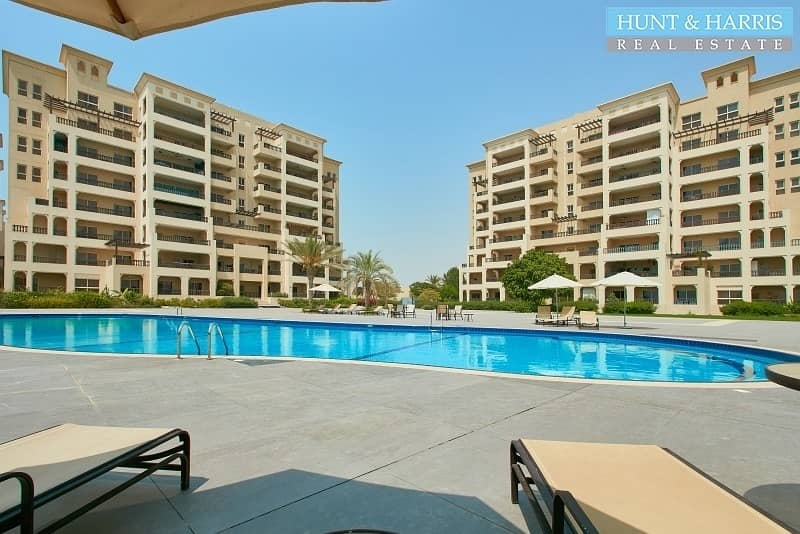 Priced to sell- Upgraded 3 bed apartment Priced to sell- Upgraded 3 bed apartment