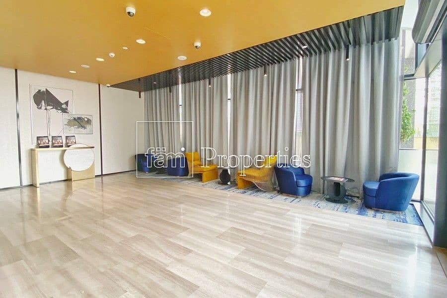 Mid Floor | Facing SZR | Canal View