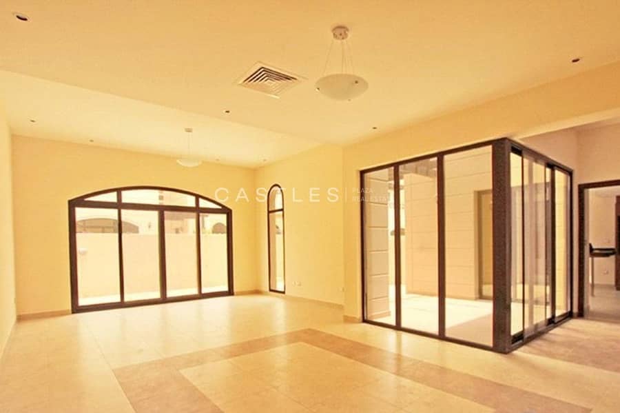 Ready To Move In - 4 bed+maids in Al  Salam