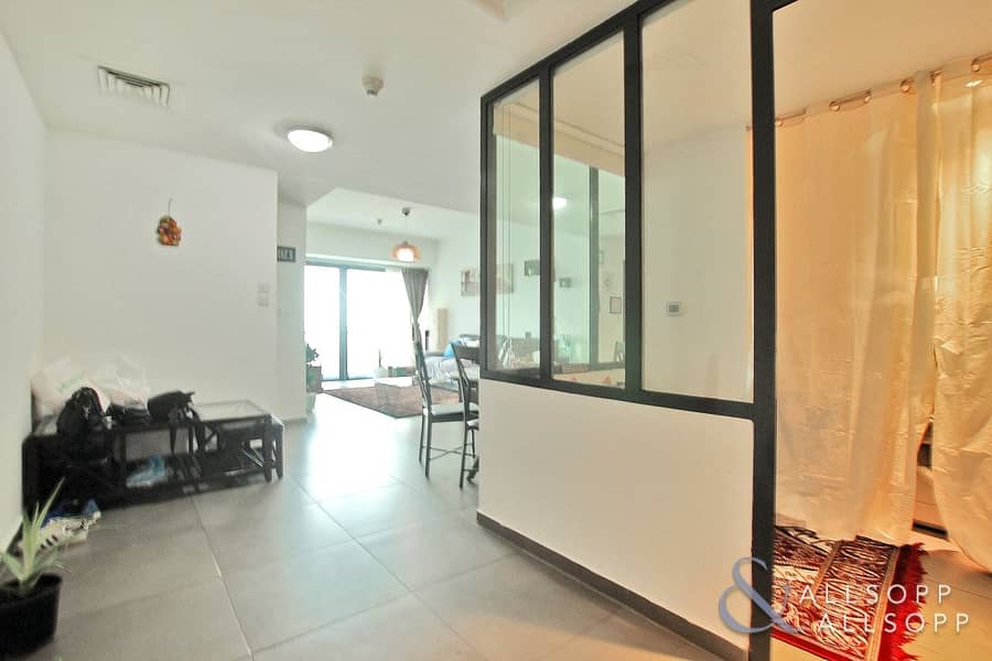 5 Exclusive | 2 Bed | Tastefully Upgraded