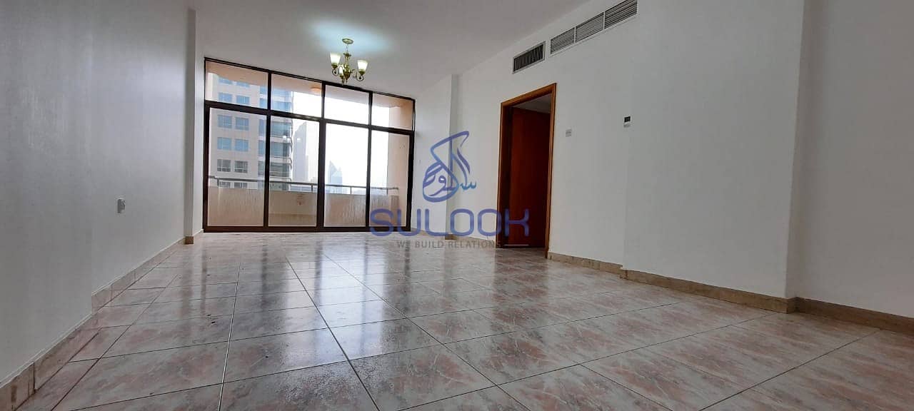 33 Spacious 3BHK apartment in Hamdan St