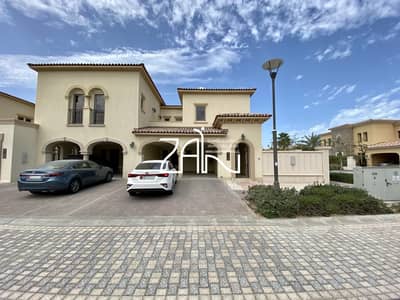 Corner Superb 3 BR in Great Location Owner Occupied Corner Superb 3 BR in Great Location Owner Occupied