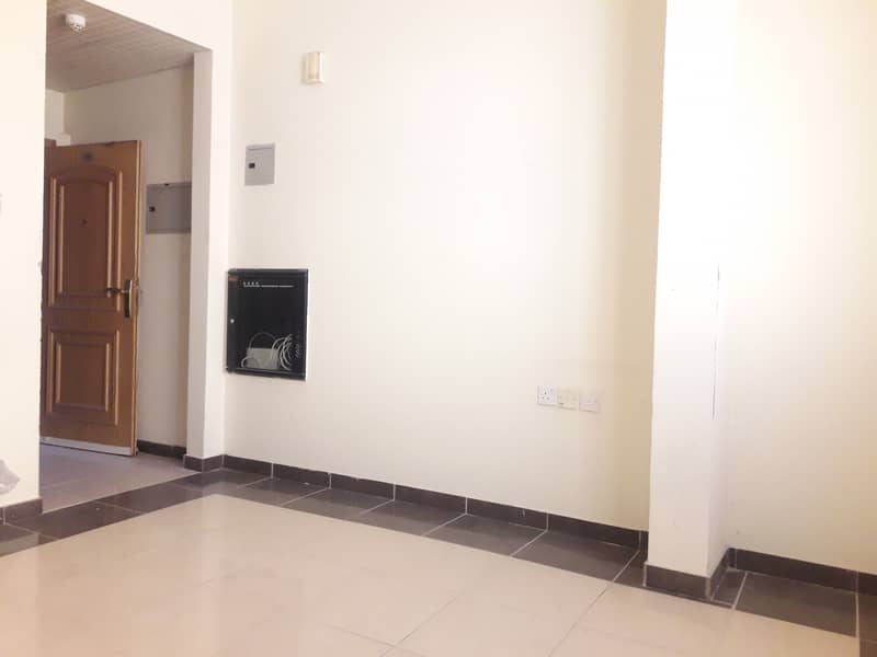 Amazing offer of studio with central ac in just 12k at main location muwail