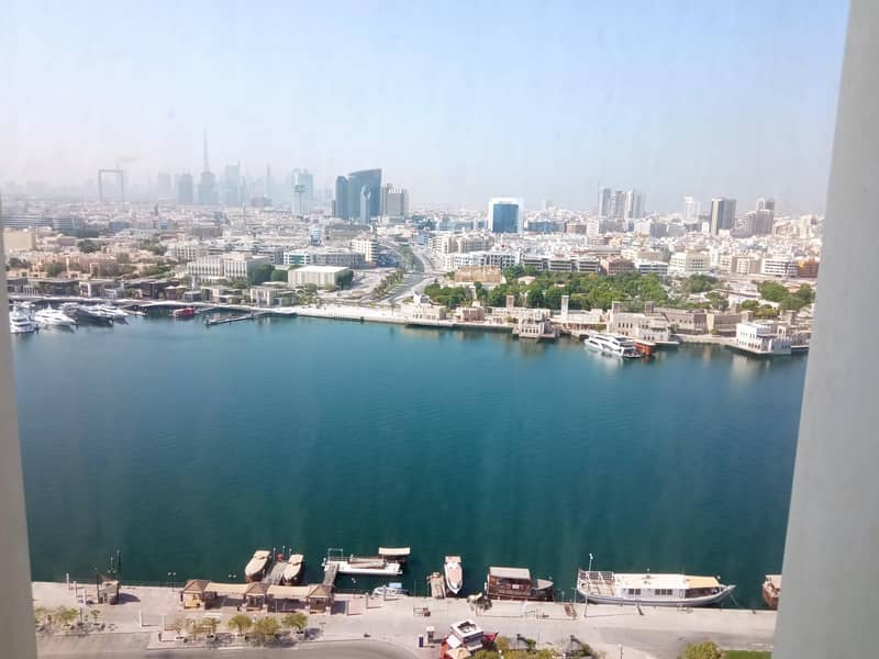 15 Big Office 1603 Sqft for 60 AED p. sqft Chiller Free Near 'union' Metro Sea Face Building