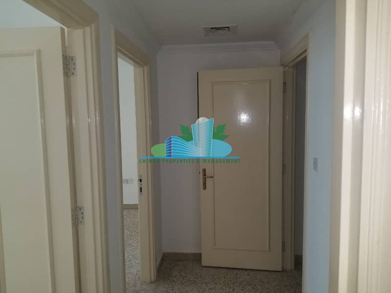Below market Value! 2 BHK | 50k | 4 payments! Below market Value! 2 BHK | 50k | 4 payments!