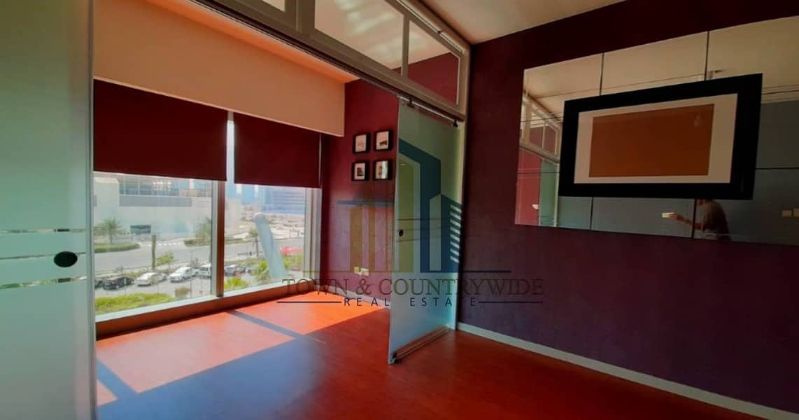 4 Colorful and elegant 1 BR apartment @The gate tower 1