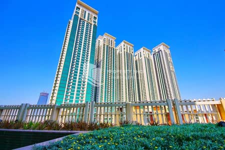 Splendid Lifestyle 2BR with Balcony & Iconic Views! Splendid Lifestyle 2BR with Balcony & Iconic Views!