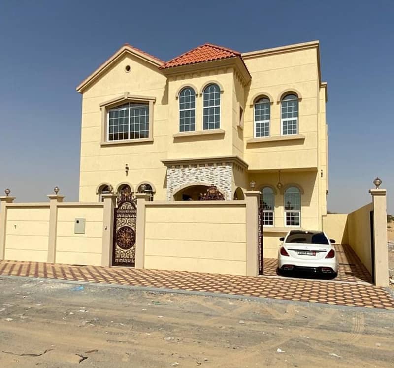 Directly from the owner and without any commission for the real estate broker, villa for sale with the design of palaces and very wonderful finishing near the mosque and the asphalt street with the possibility of free ownership for life for all nationalit