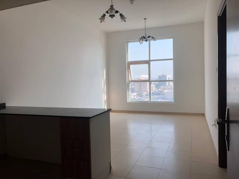 One bedroom and hall for rent in City Tower, a new apartment at a very cheap price (chiller free)