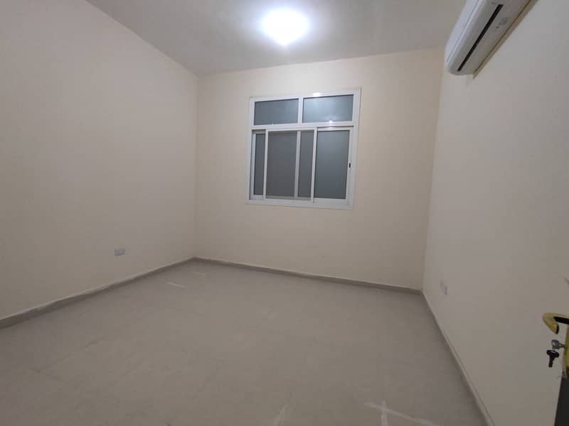 Квартира в Аль Шавамех, 4 cпальни, 65000 AED - 4845577