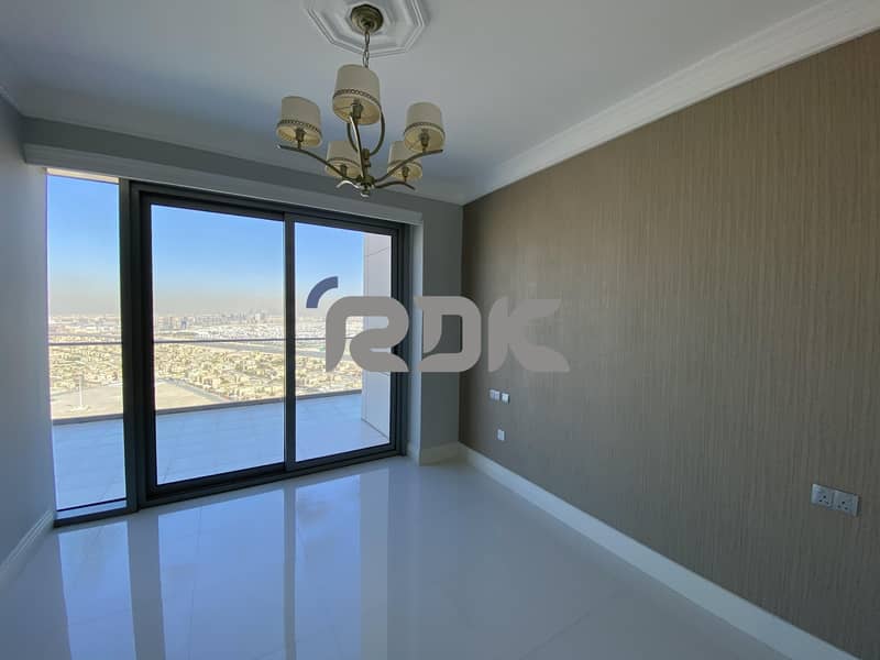 9 Luxurious 2BR Penthouse - Dubai Skyline View
