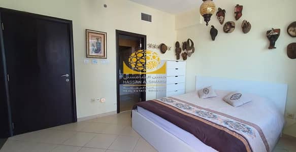 Furnished/Near In Metro/Chiller and Gas Free Furnished/Near In Metro/Chiller and Gas Free