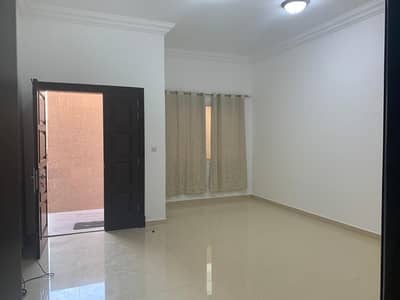 Lavish 2bhk Separate Entrance Big Close Kitchen Lavish 2bhk Separate Entrance Big Close Kitchen