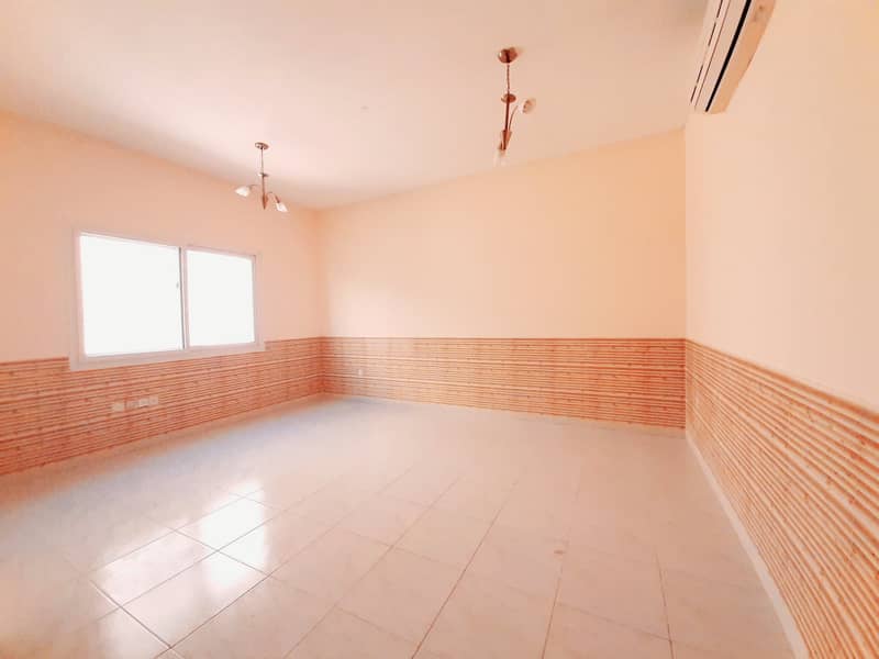 Special Studio 30 days free Central Ac 6 chqs hot Location University area