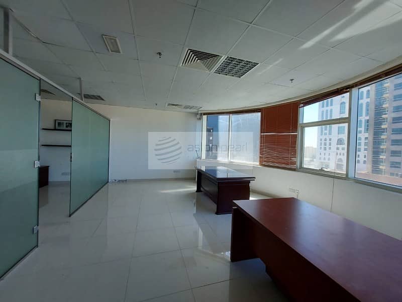 7 Fully Fitted Furnished Office | VACANT | Low Floor