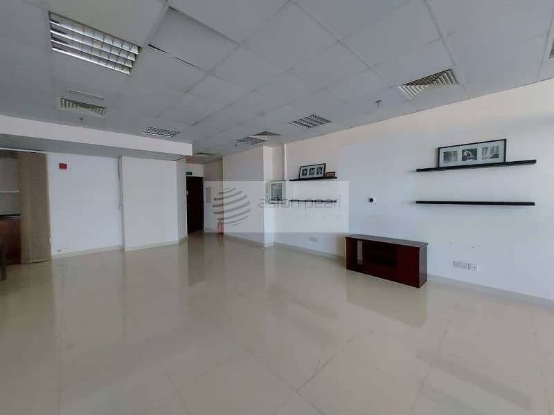 21 Fully Fitted Furnished Office | VACANT | Low Floor