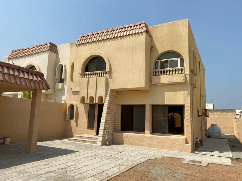 Double Story 3 bedroom hall villa for rent in Sabkha
