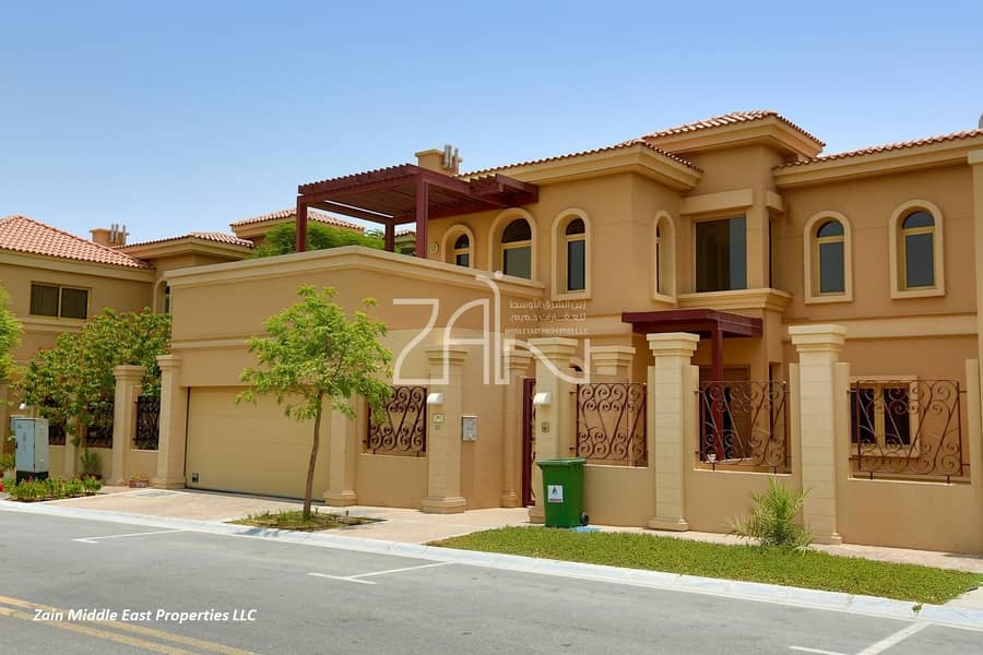 Luxurious 4 BR Villa On Golf Course with Private Pool