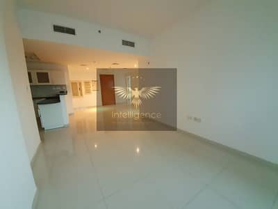 Vacant on 16th of November! Unit w/ Pool/ Sea View Vacant on 16th of November! Unit w/ Pool/ Sea View