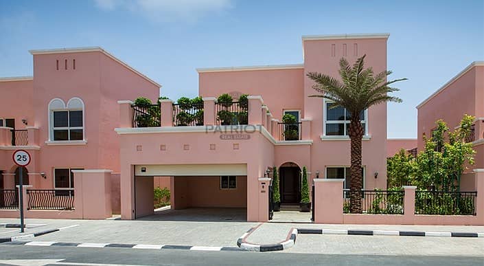 4 & 5 Bedroom ready-to-move-in villas in Nad al sheba meydan