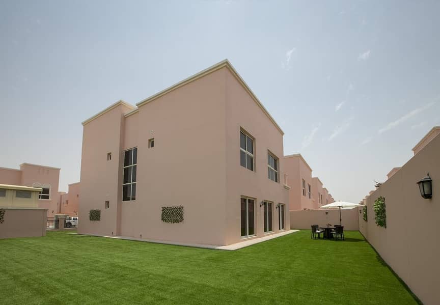 3 4 & 5 Bedroom ready-to-move-in villas in Nad al sheba meydan