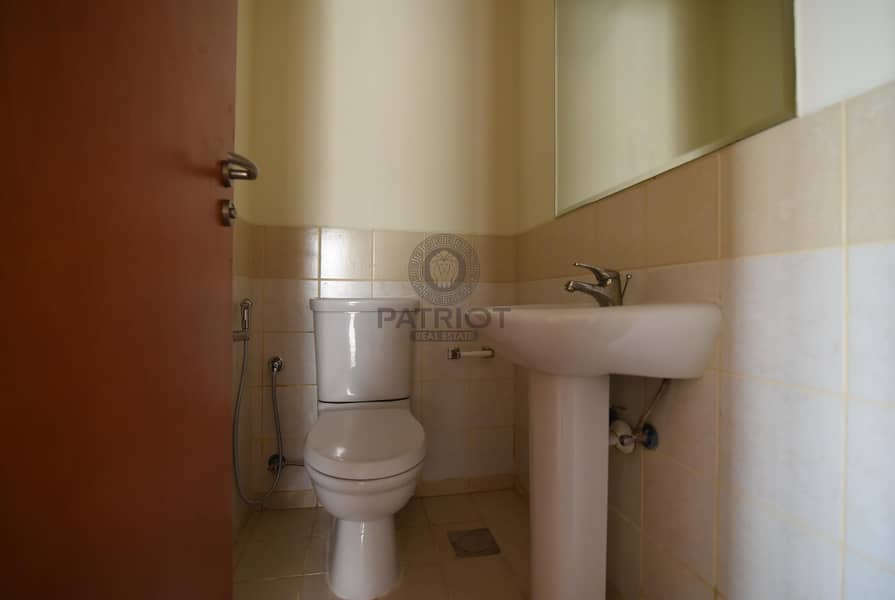 18 2  BHK + Study | Well Maintained  | 05 Series