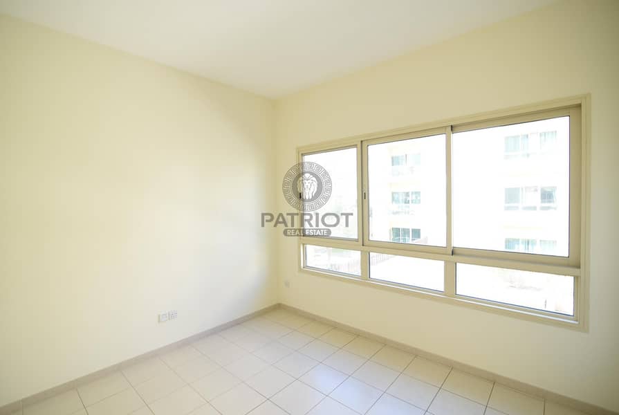 6 2  BHK + Study | Well Maintained  | 05 Series