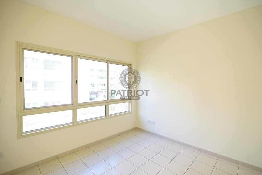 8 2  BHK + Study | Well Maintained  | 05 Series