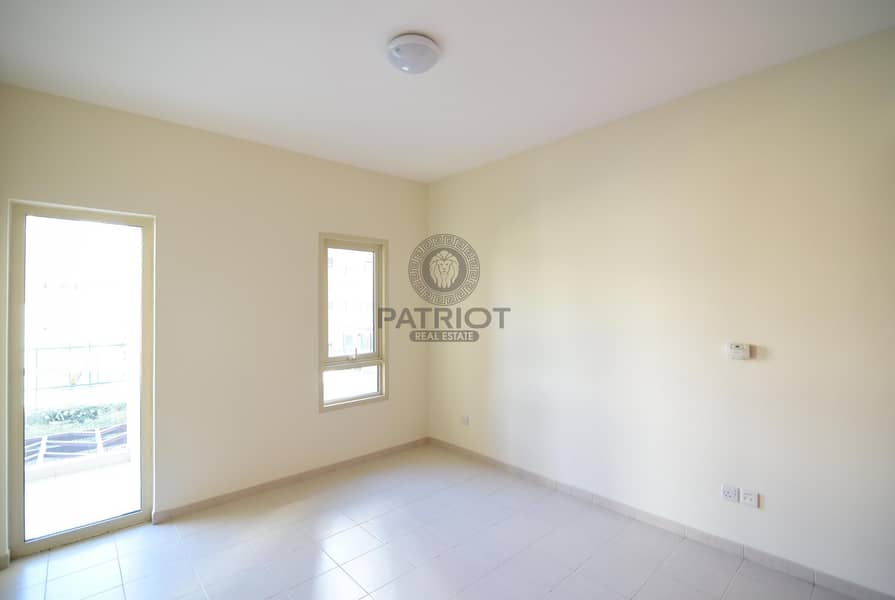 9 2  BHK + Study | Well Maintained  | 05 Series
