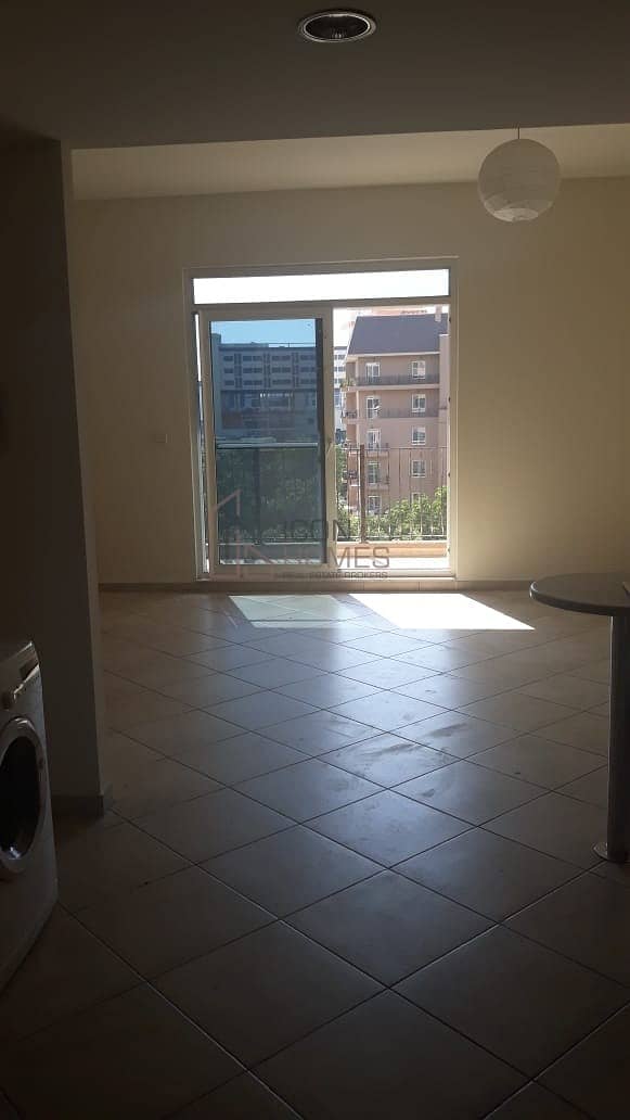 6 SPACIOUS studio in Motor City for 32K neg. - up to 12 cheques!!
